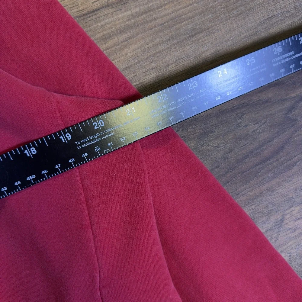 The North‎ Face Mens Red Vertical Graphic Logo Pullover Hoodie Size Medium